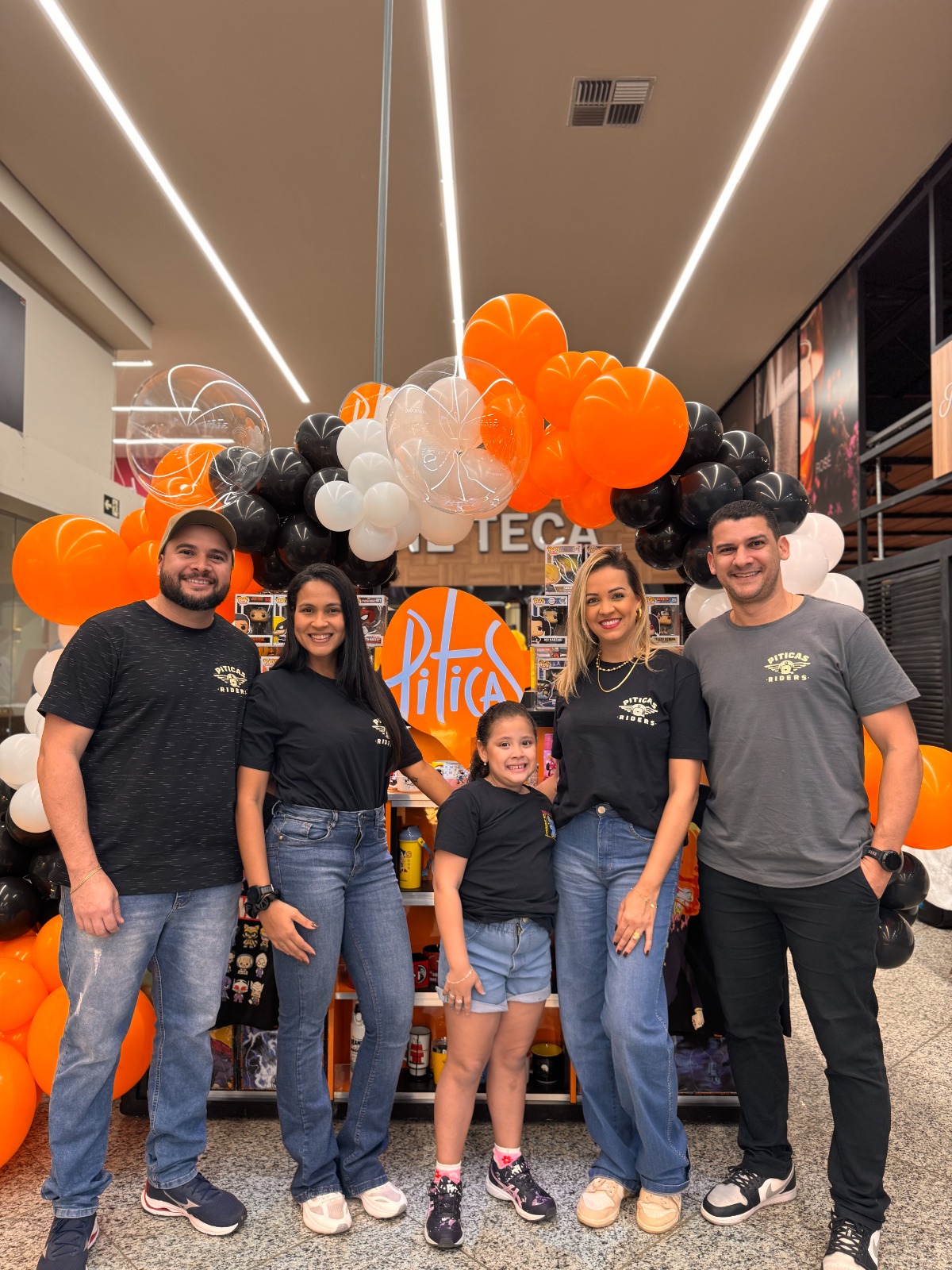 Teó Shopping Reinaugura Quiosque da Piticas