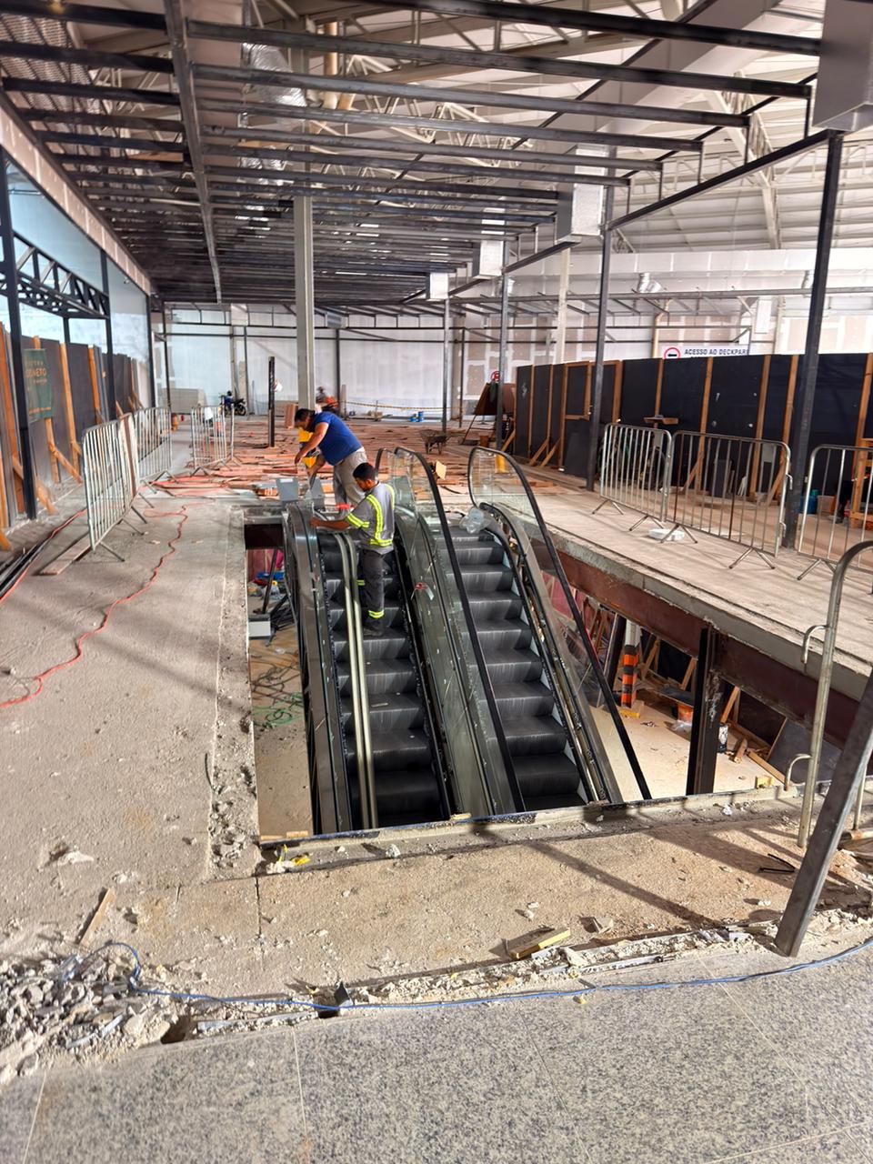 A Primeira Escada Rolante da Região